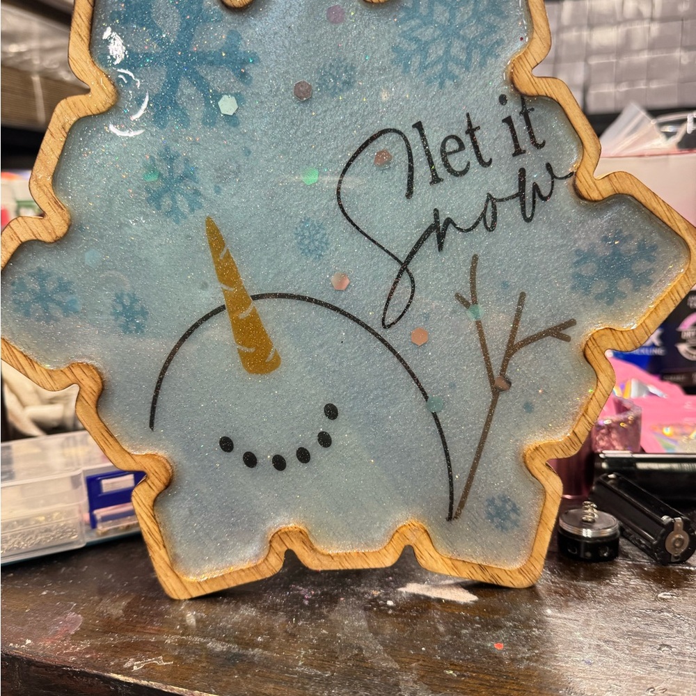 Let It Snow Holiday Decor Sign